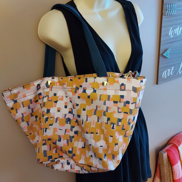 Fossil Multicolor Tote Bag - Picture 2 of 7